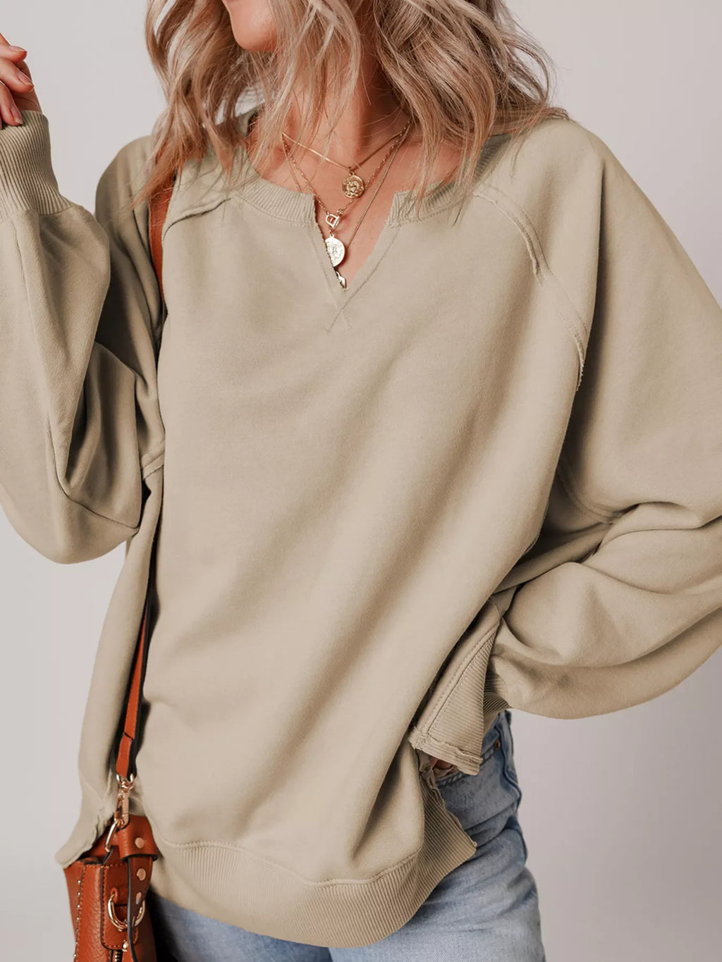 Raw Edge Exposed Seam Raglan Sleeve Side Slit Sweatshirt