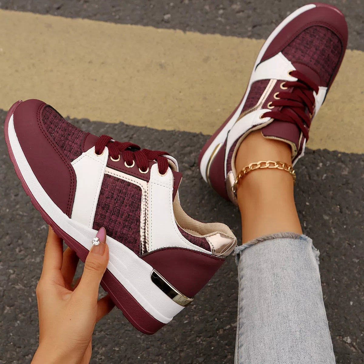 Round Toe Lace Up Sneakers
