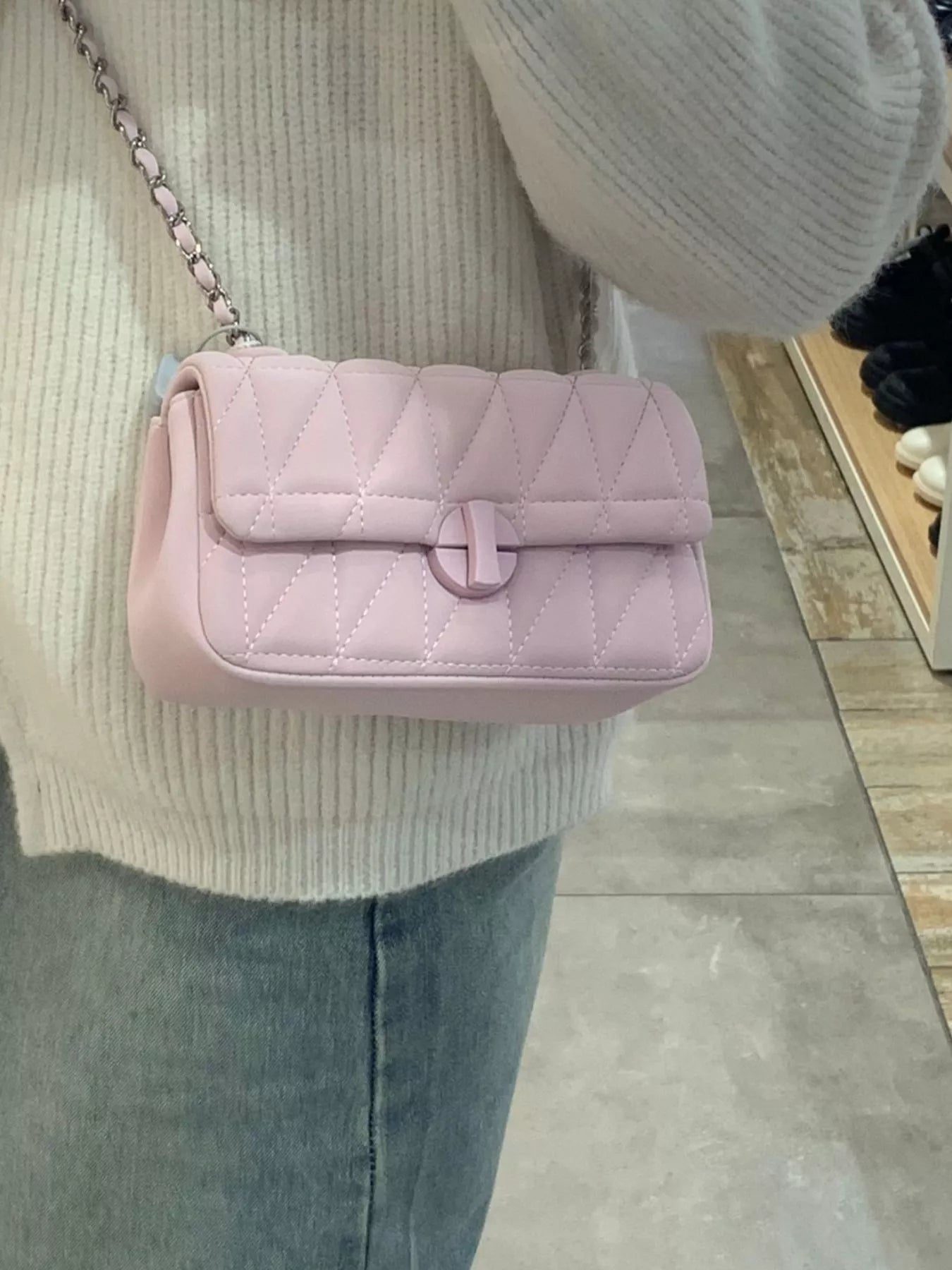 Quilted Flap Chain Crossbody Bag