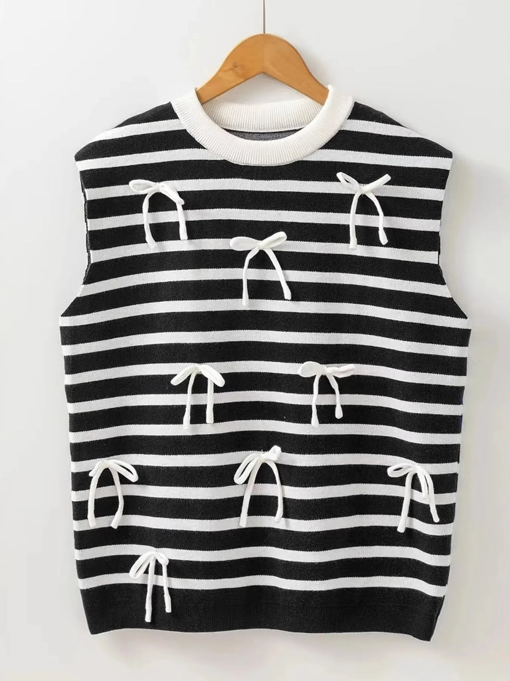 Bow Striped Round Neck Sweater Vest