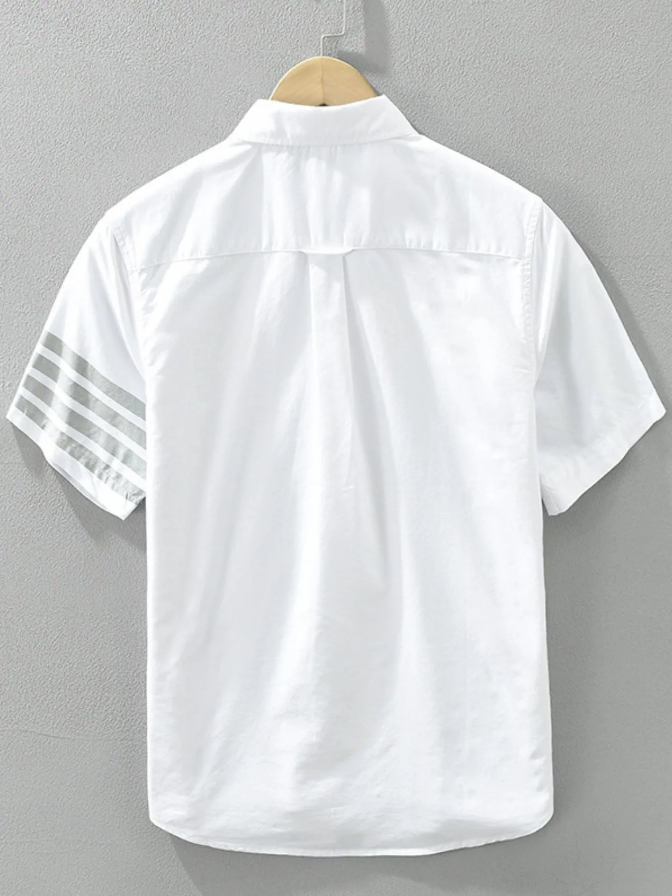 Men's Plus Size Short Sleeve Button-Up Shirt