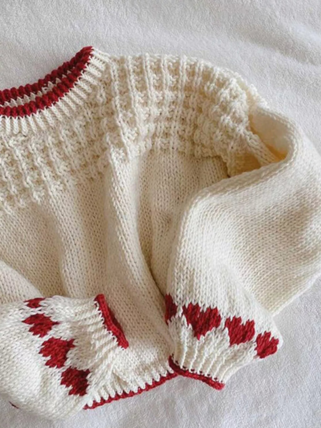 Contrast Trim Round Neck Sweater