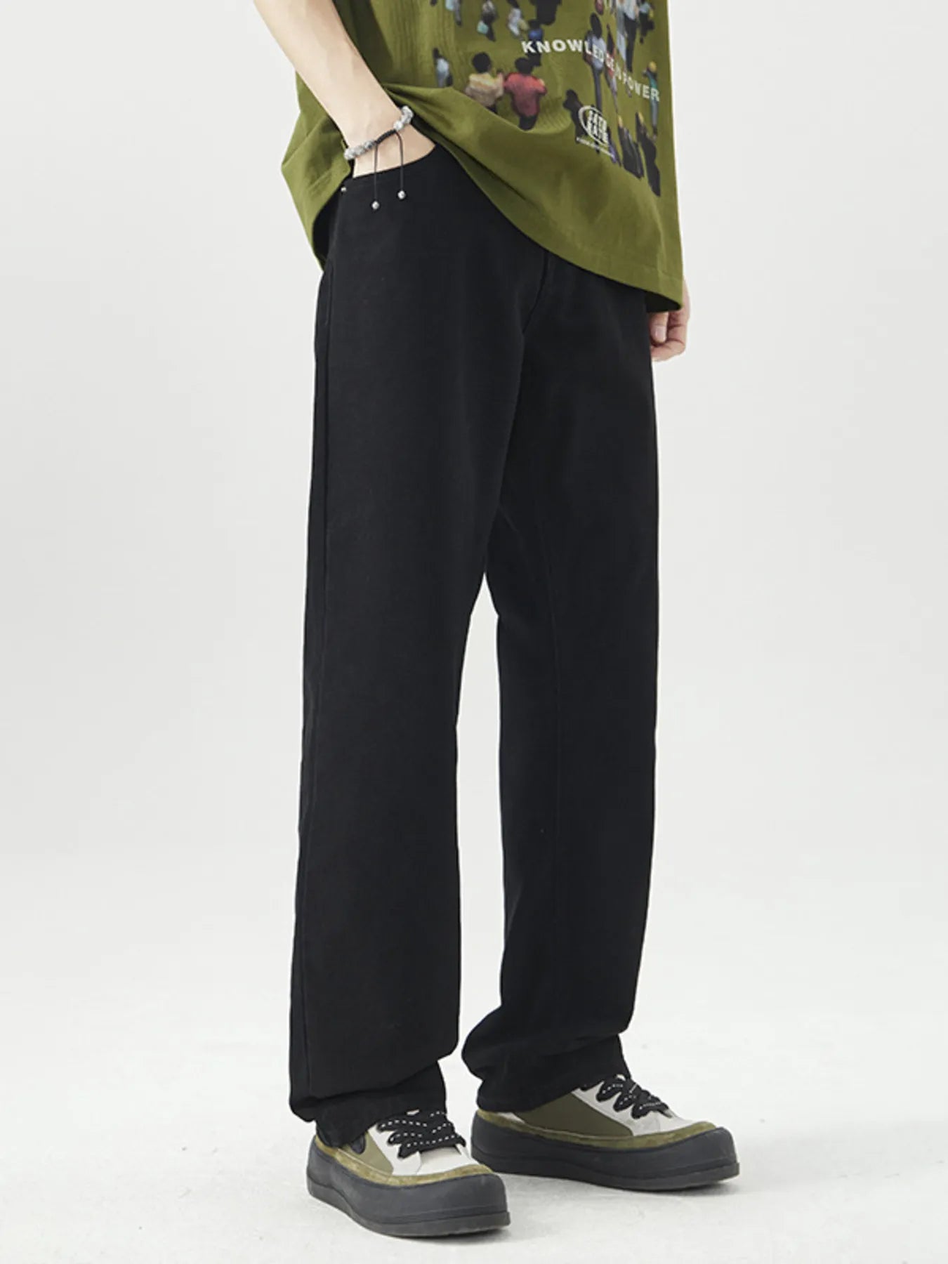 Men's Wide Leg Jeans