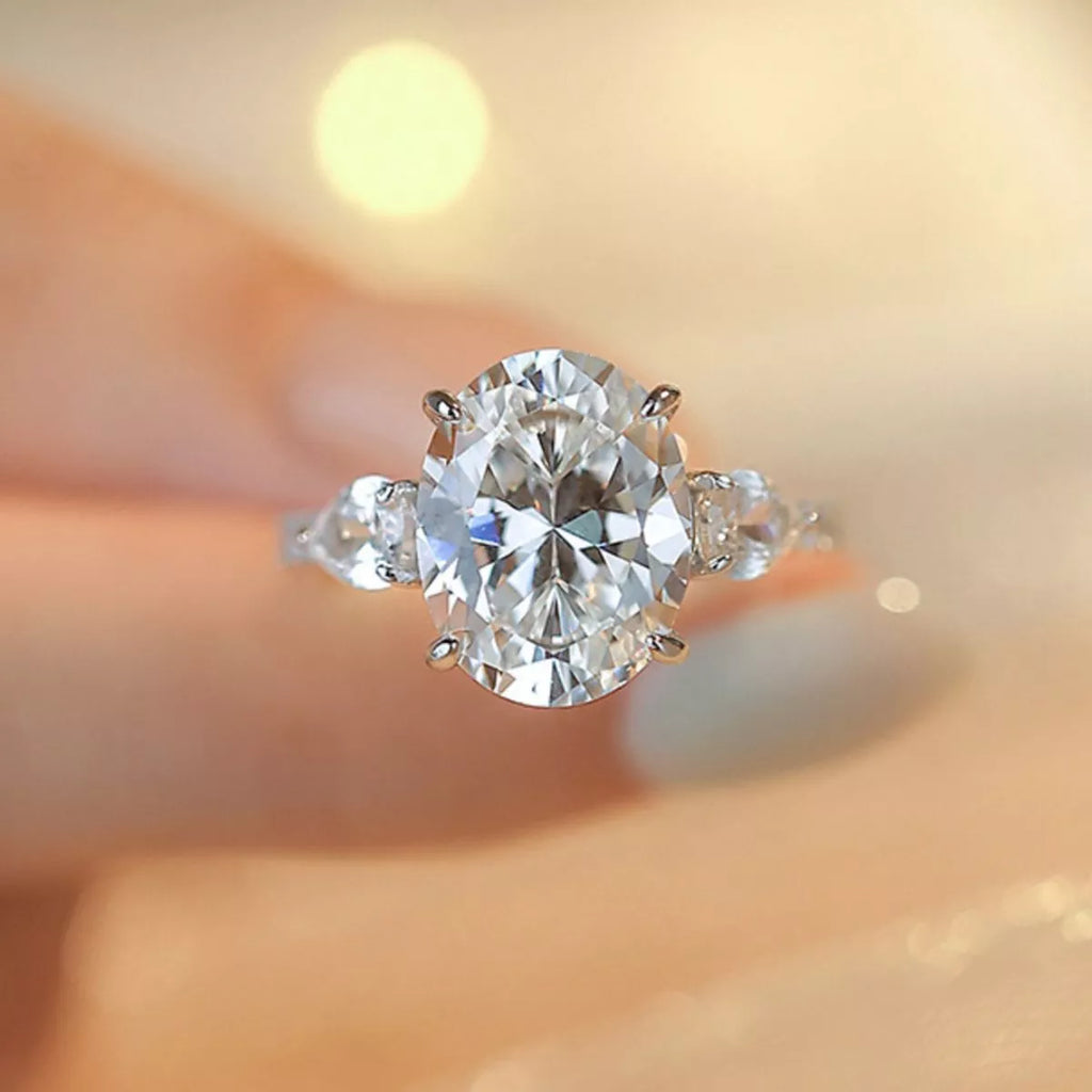 2 Carat 925 Sterling Silver Moissanite Oval Ring