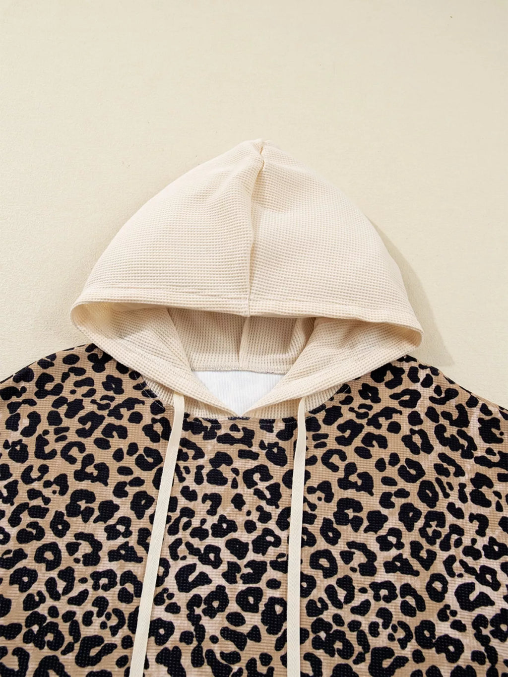 Leopard Print Long Sleeve Hoodie with Pocket