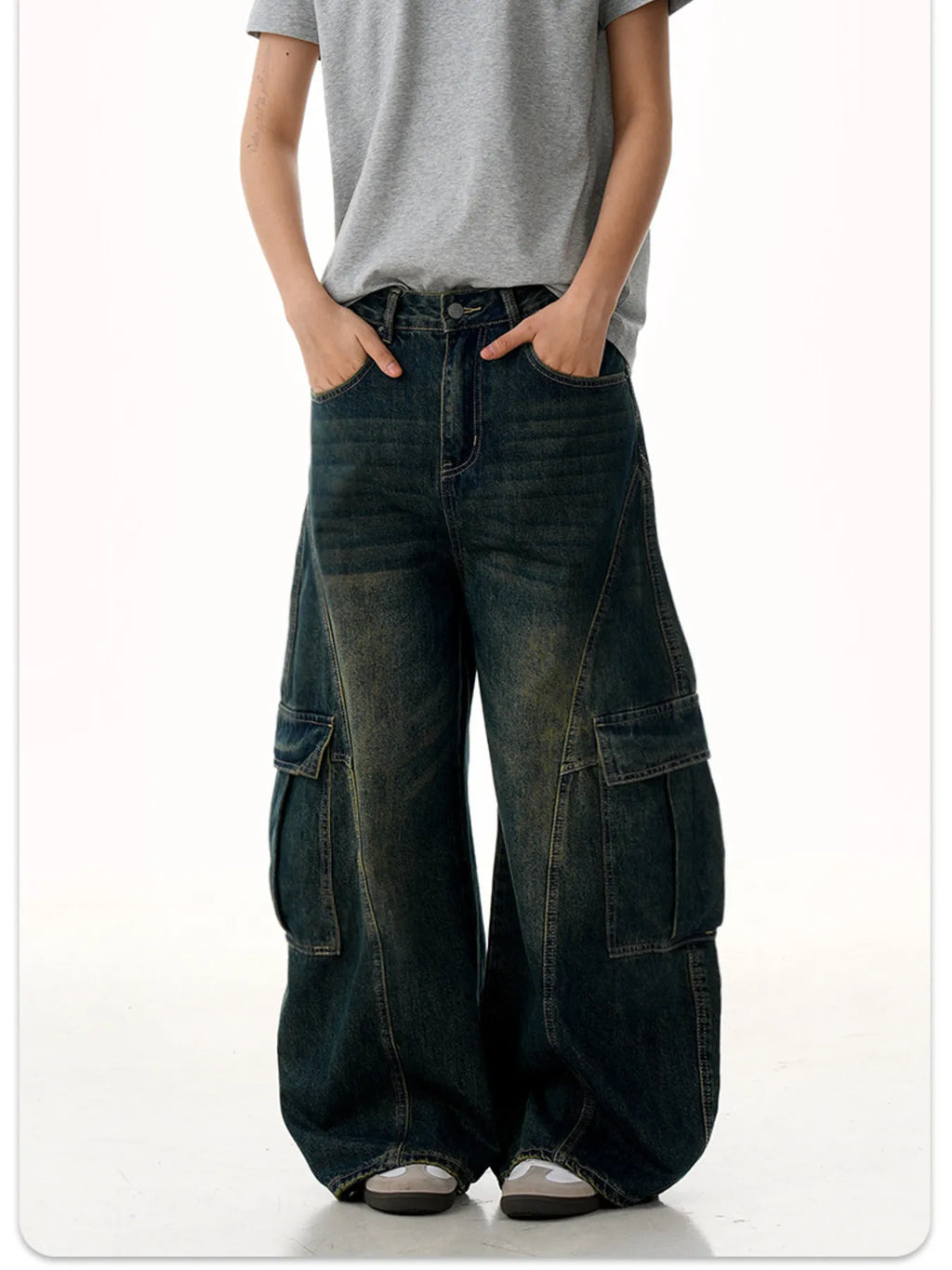 Men's Wide Leg Wash Cargo Jeans