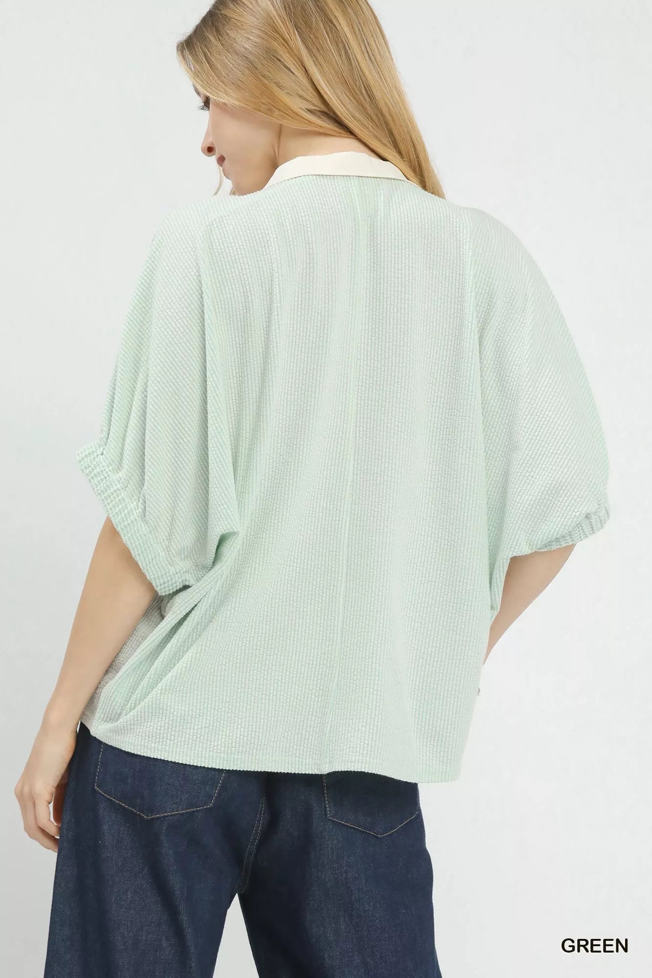 Umgee Contrast Collar V-Neck Top