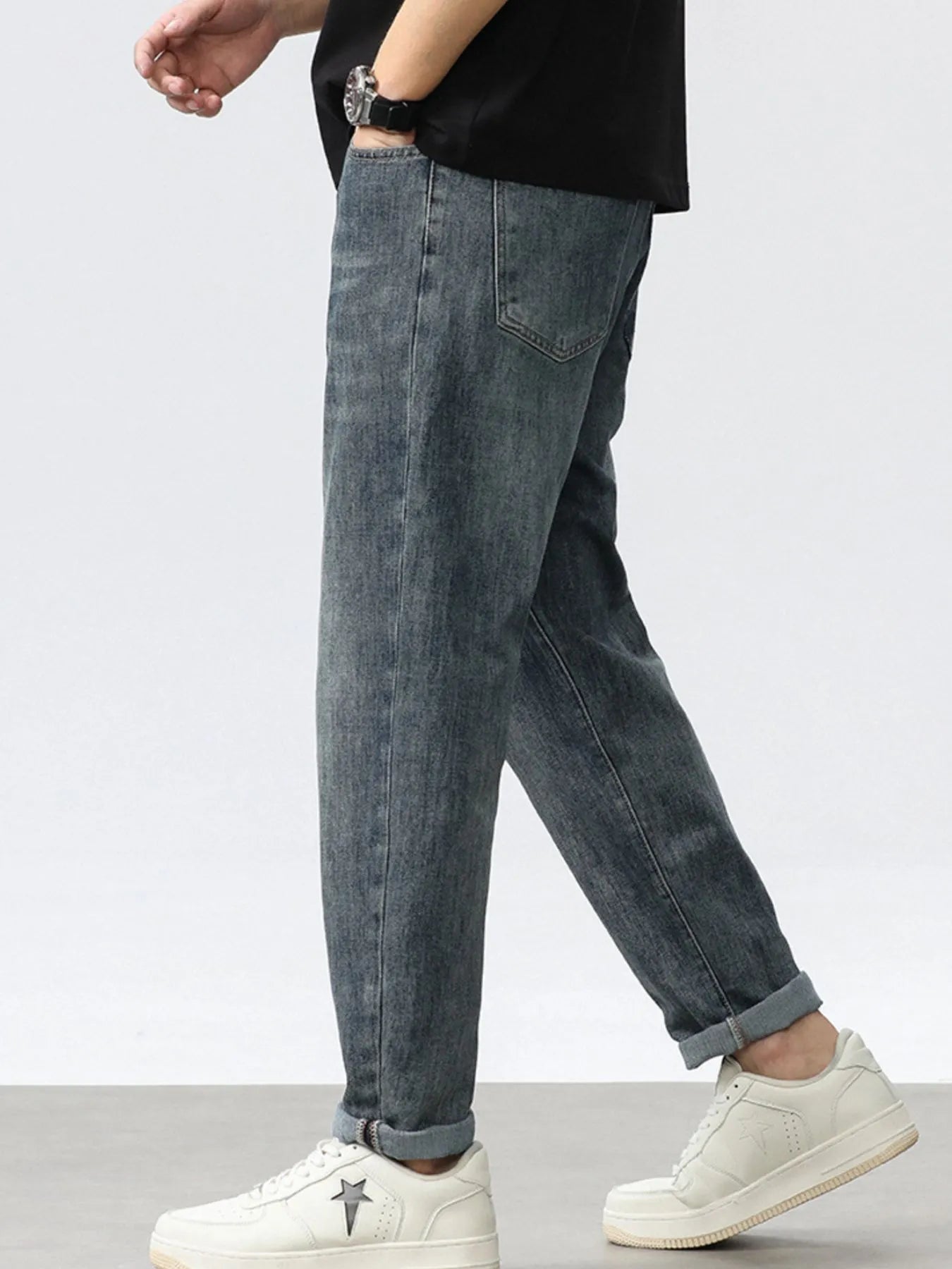 Men's Washed Relaxed Fit Wide Leg Jeans