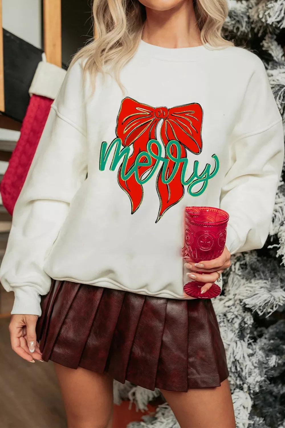 Merry Bow Graphic Drop Shoulder Loose Christmas Sweatshirt