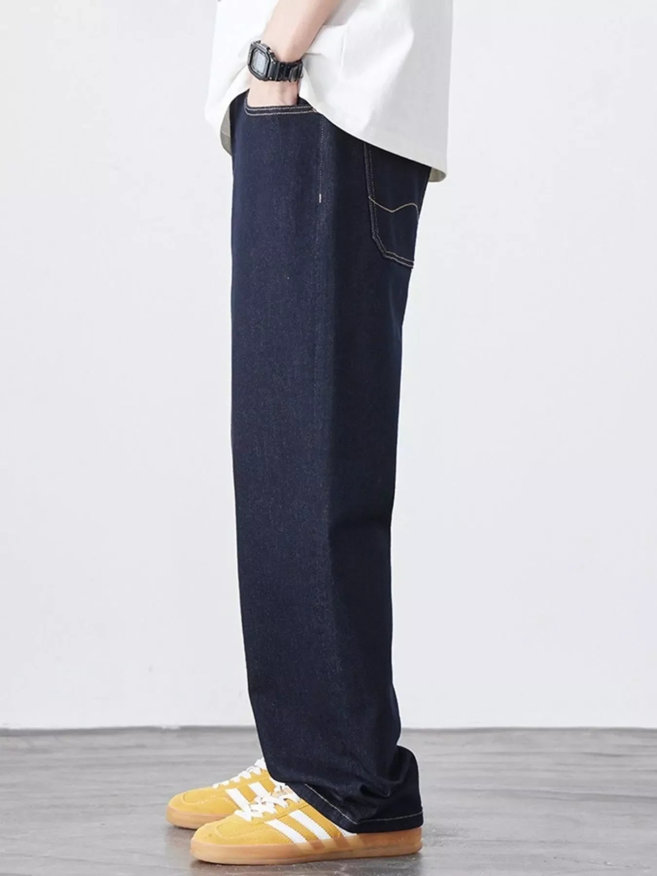 Men's Wash Relaxed Fit Jeans