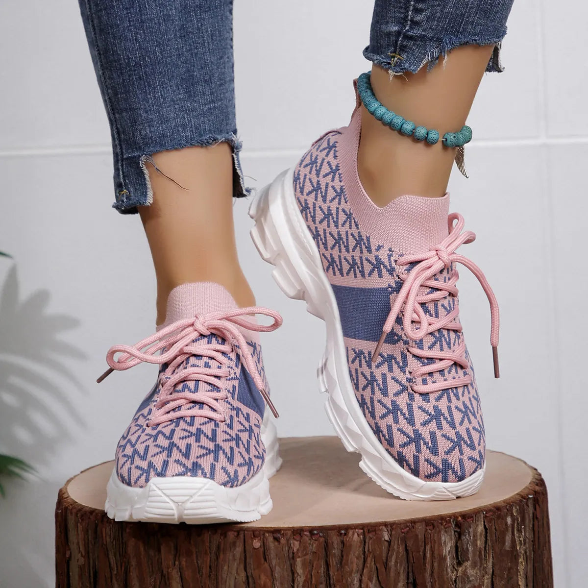 Round Toe Lace Up Sneakers