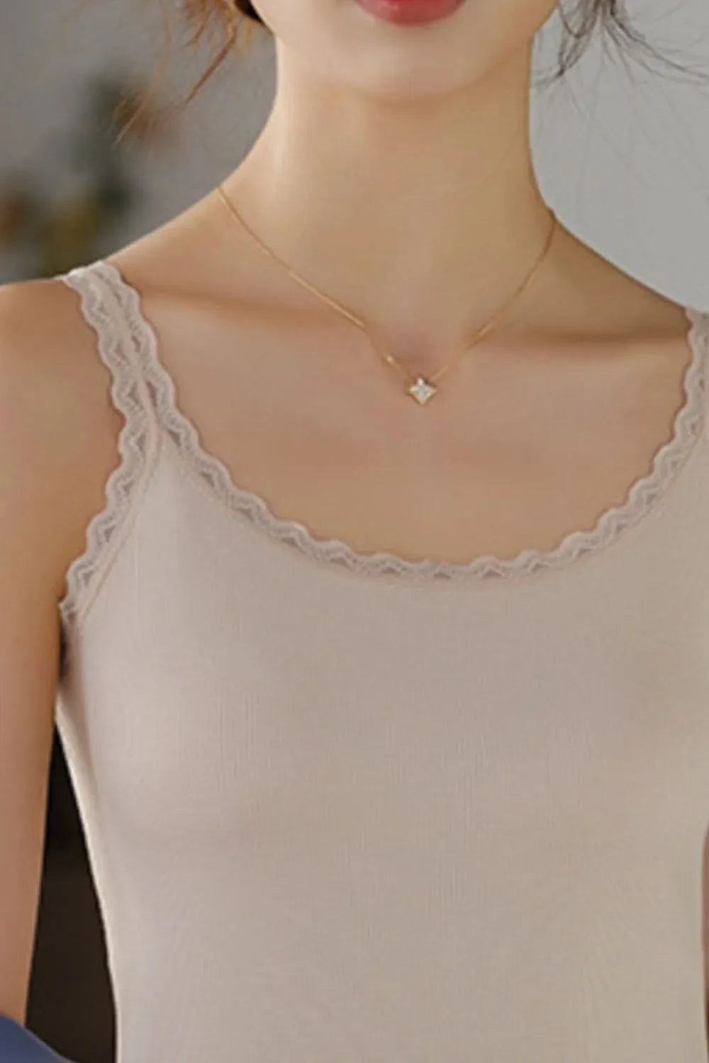 Lace Trim Scoop Neck Cami Top