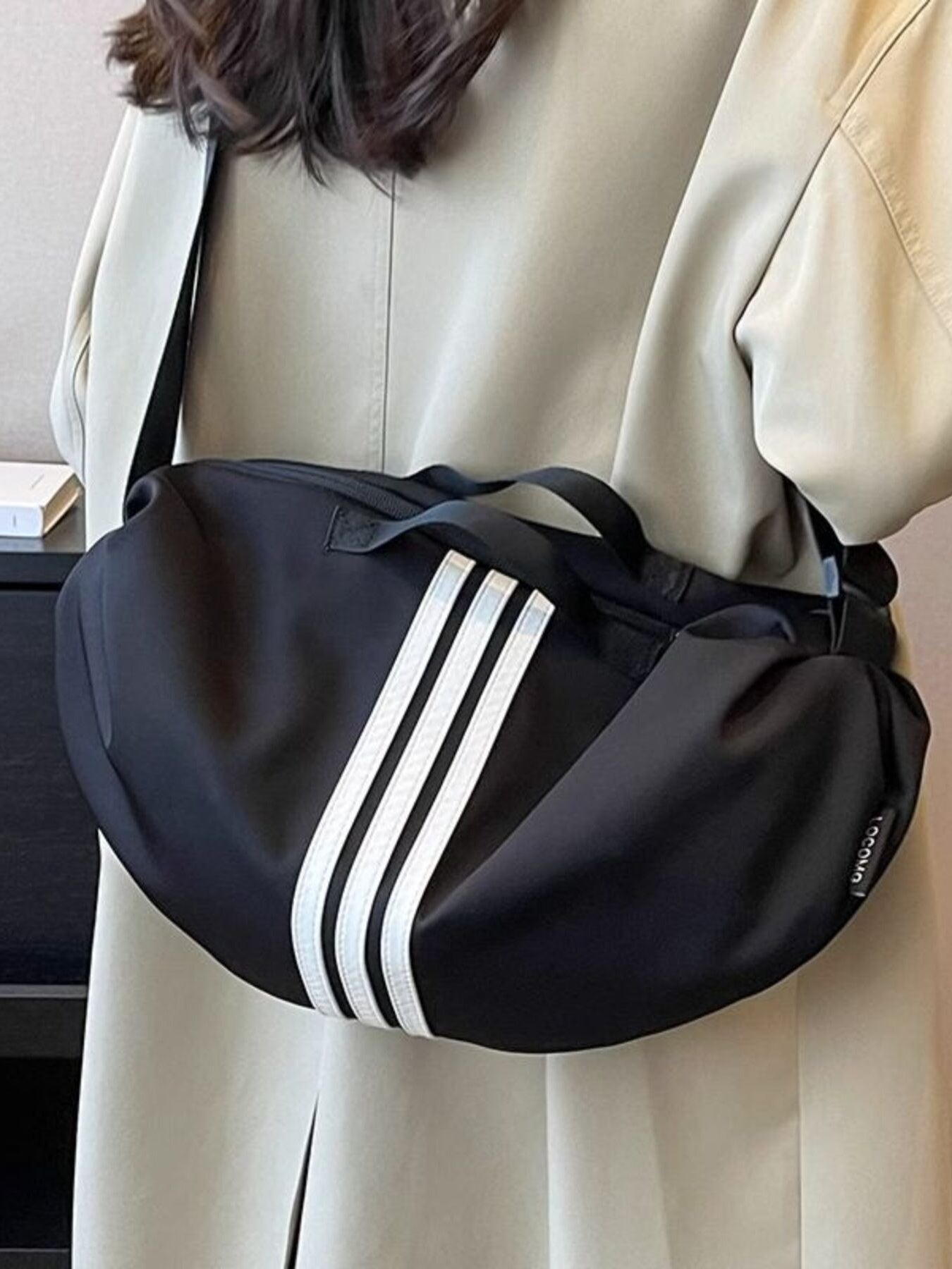 Contrast Striped Crossbody Bag