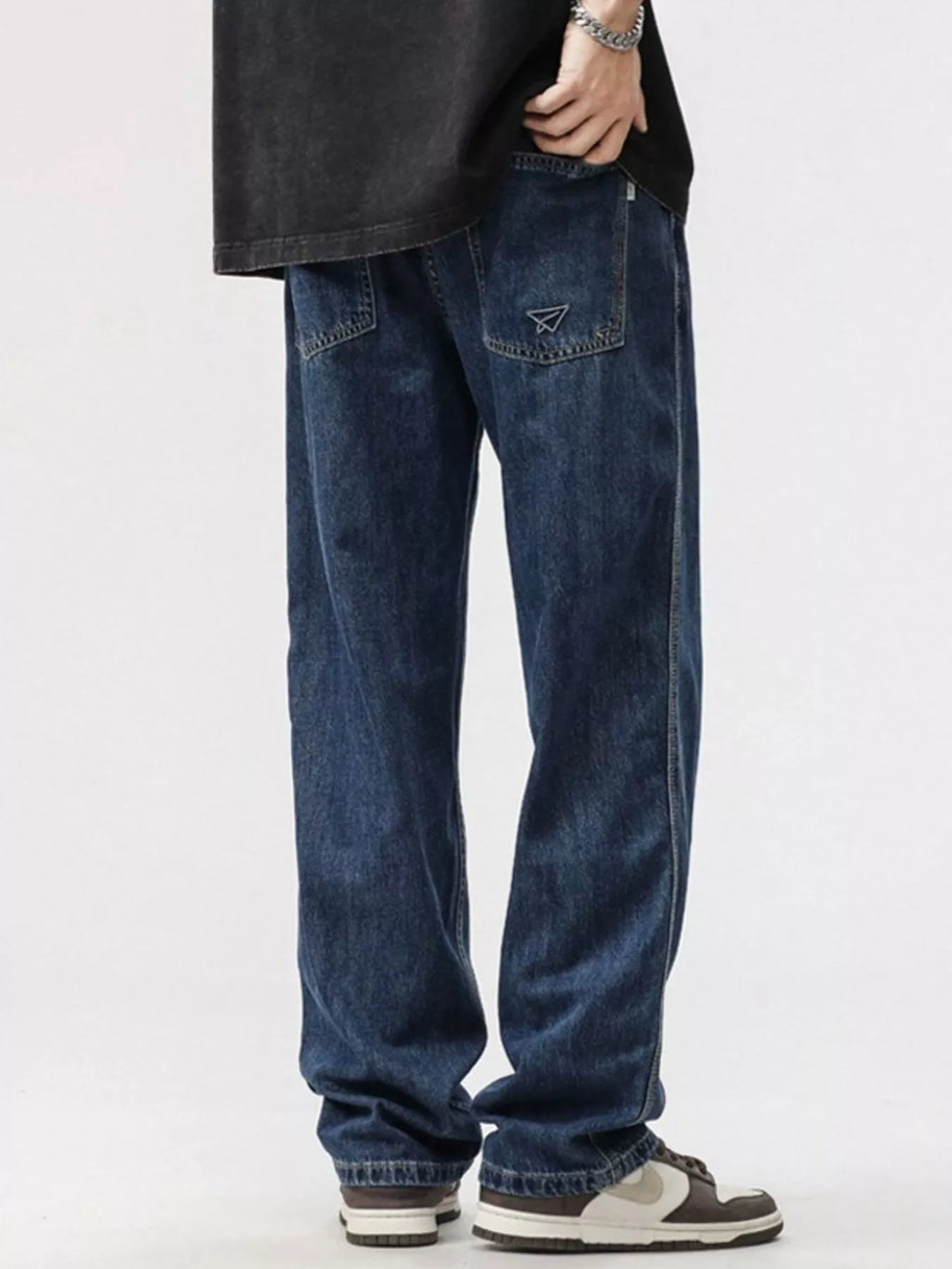 Men's Relaxed Fit Wide Leg Jeans