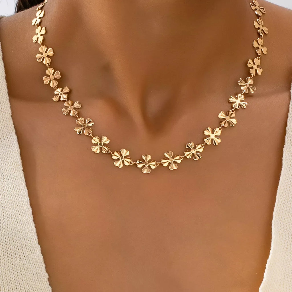 18K Gold-Plated Alloy Flower Chain Necklace