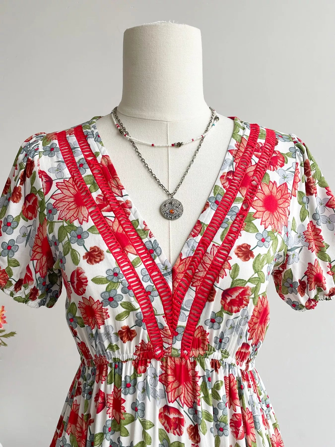 Floral Print V-Neck Ruffle Hem Midi Dress