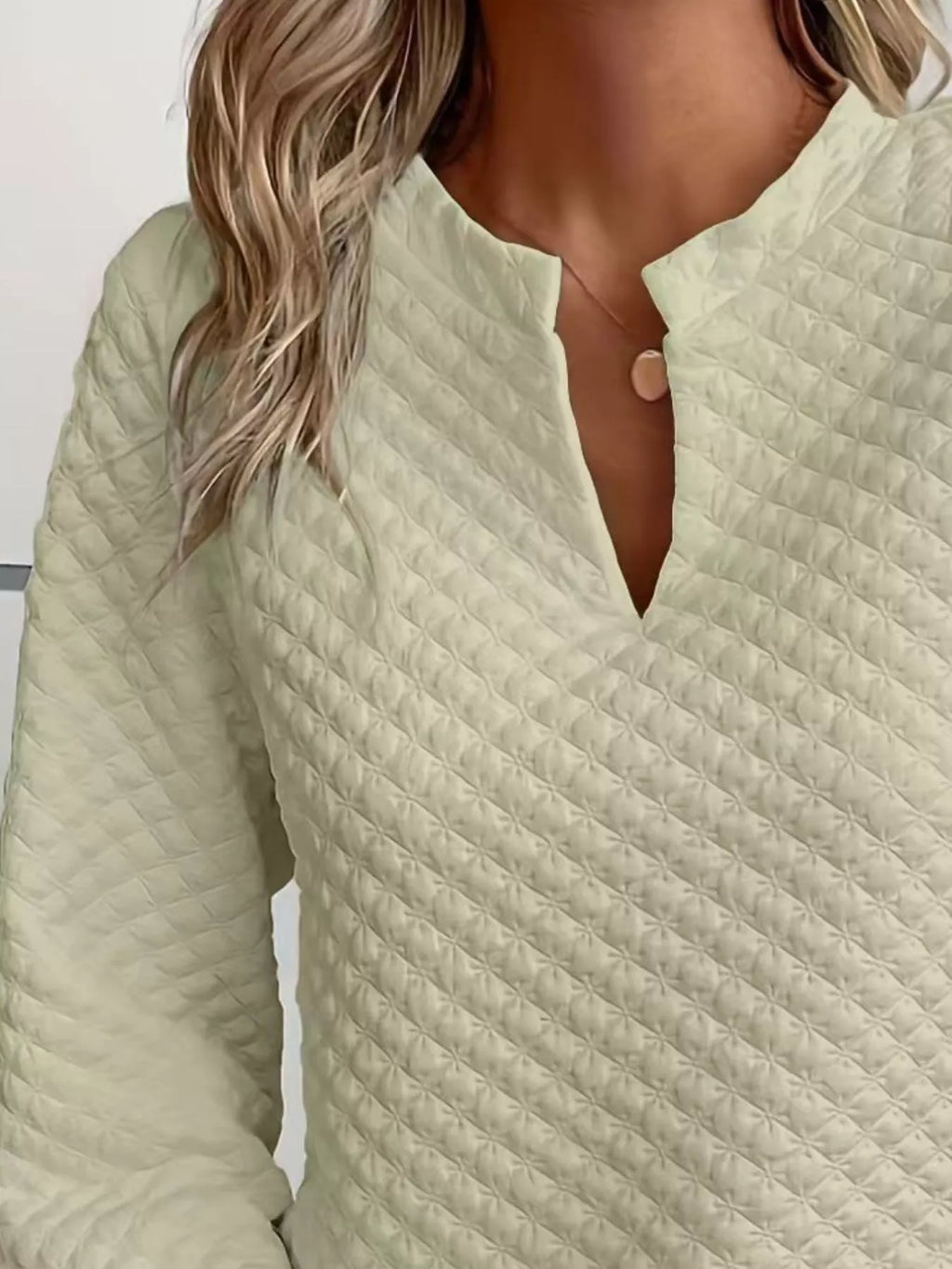 Quilted Texture Long Sleeve Sweatshirt with Notched Neck