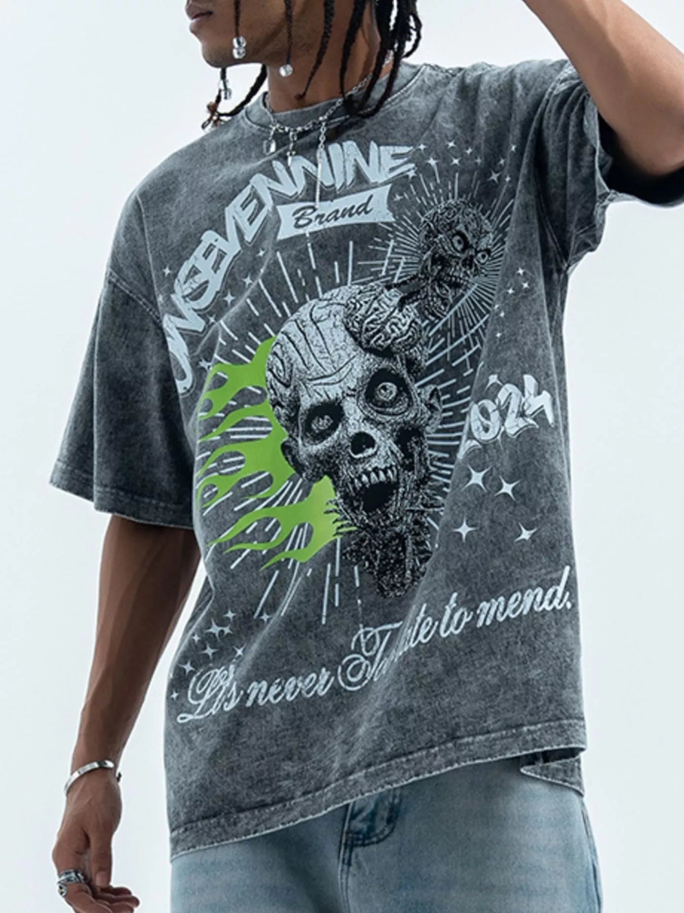 Men's Skull Graphic Round Neck Tee