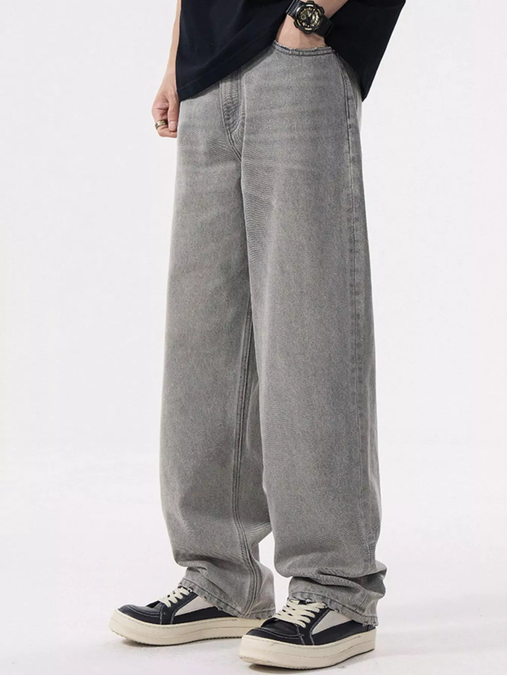 Men's Loose Fit Wash Jeans