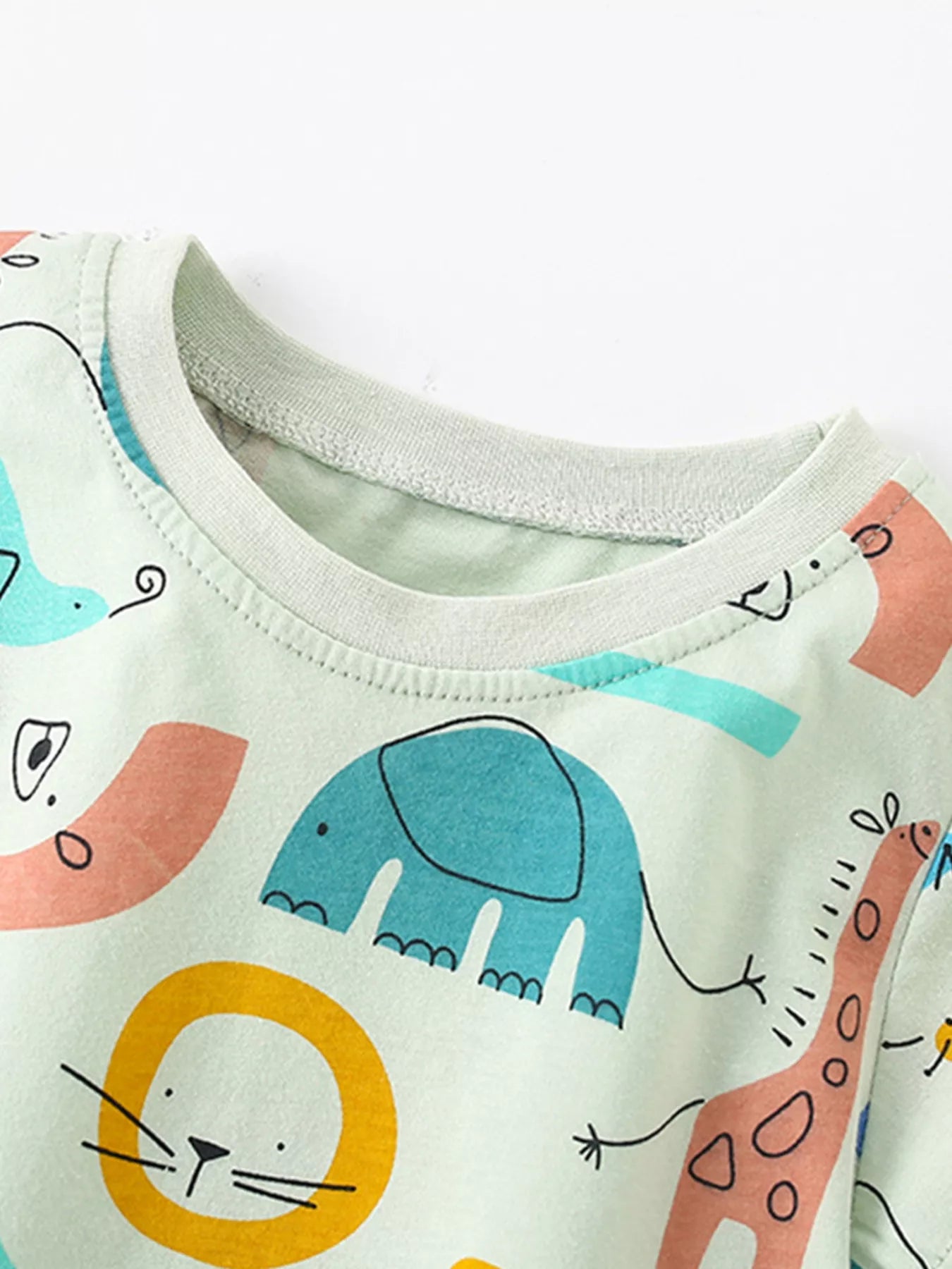 Children's Cute Cartoon Animal Print Top and Shorts Set