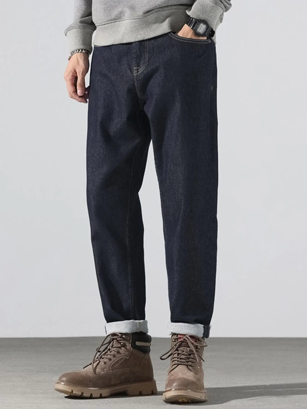Men's Pocketed Loose Fit Jeans