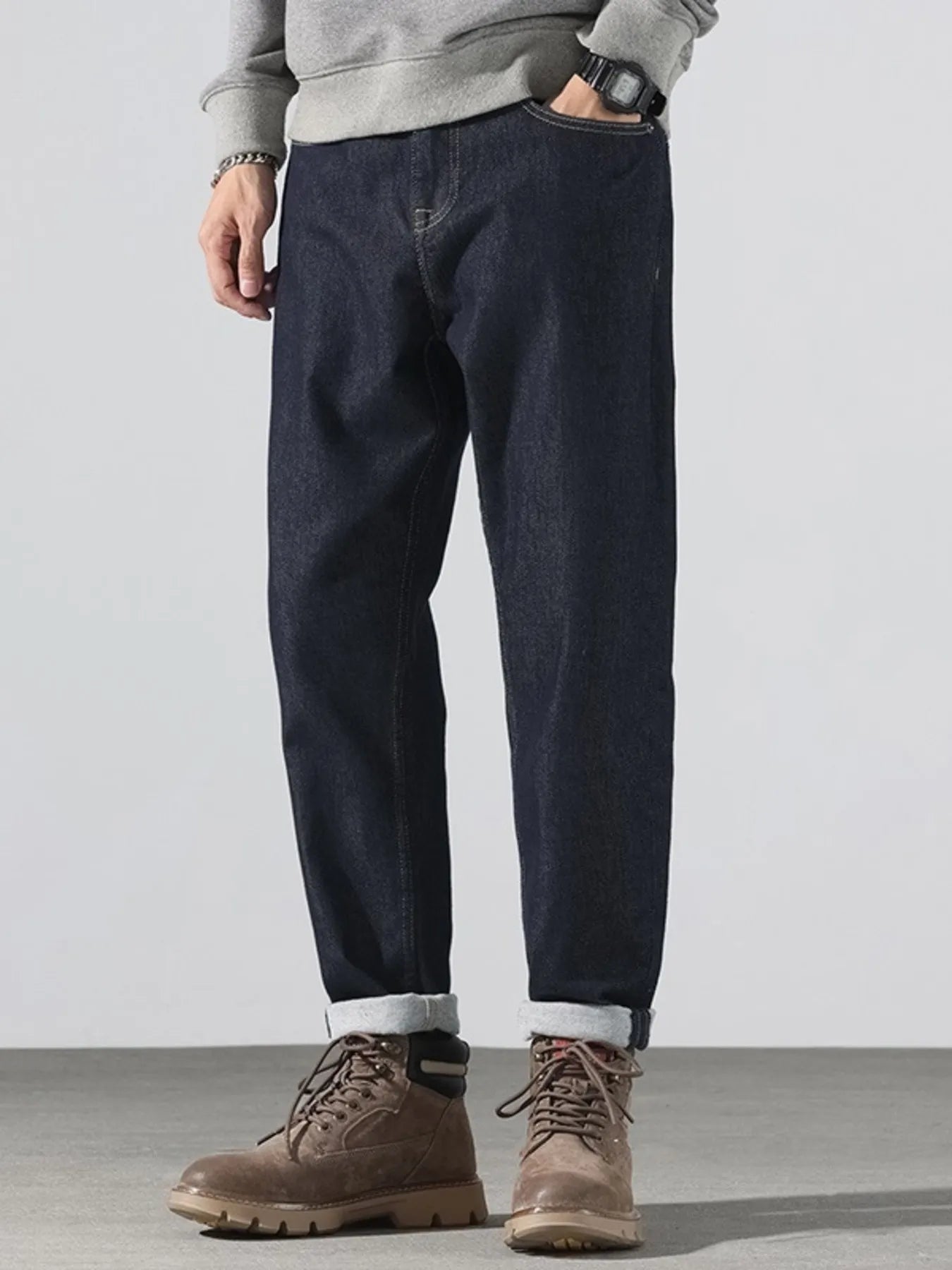 Men's Pocketed Loose Fit Jeans