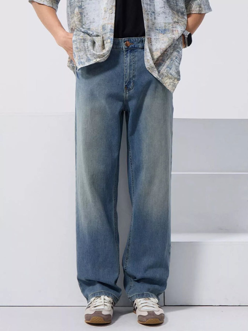 Men's Vintage Wash Loose Fit Jeans