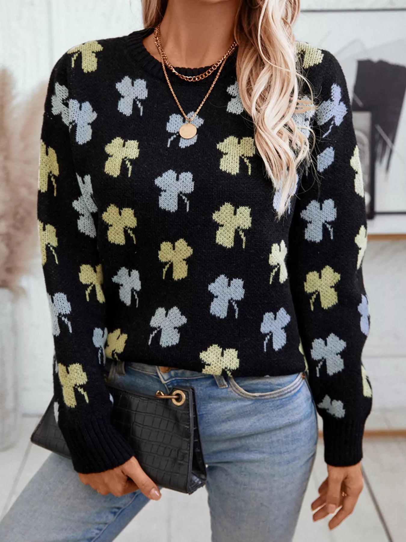 Clover Round Neck Long Sleeve Sweater