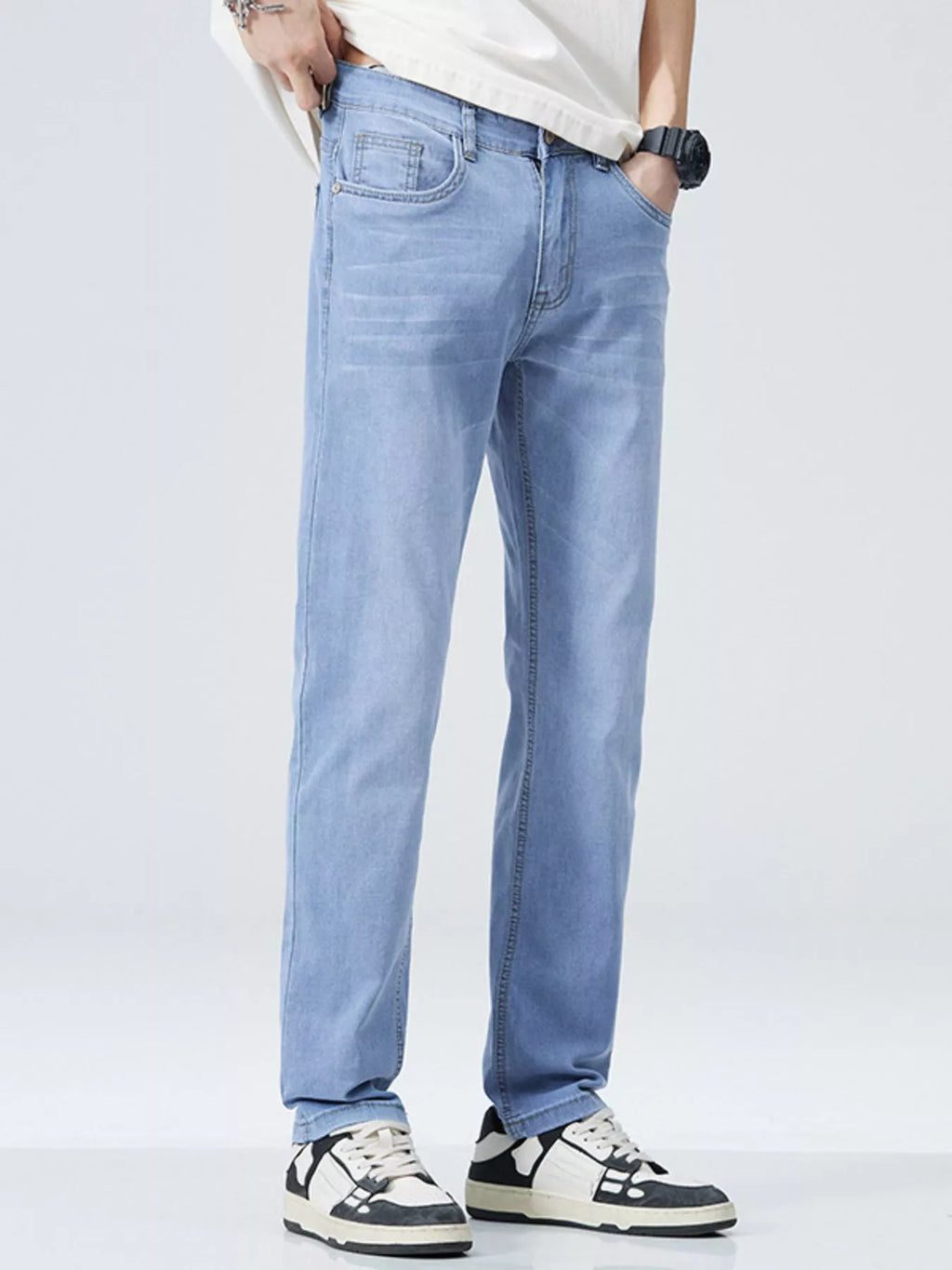 Men's Classic Straight Fit Jeans