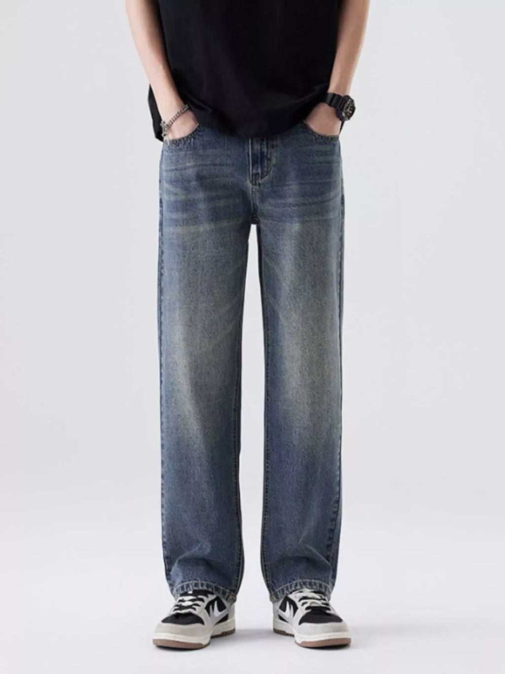 Men's Relaxed Fit Vintage Wash Jeans