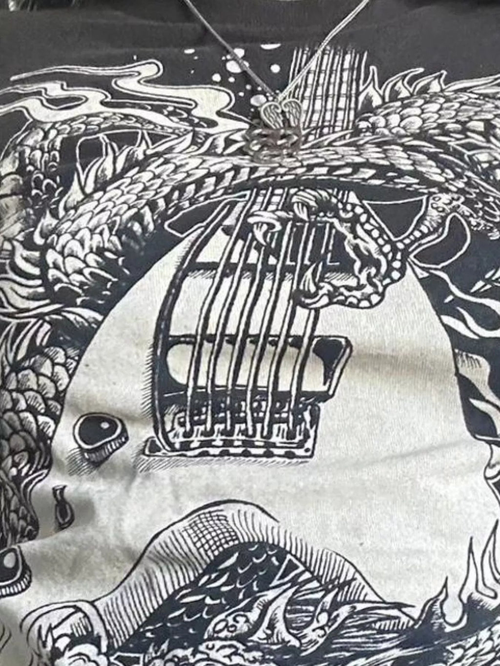 Graphic Round Neck Long Sleeve T-Shirt