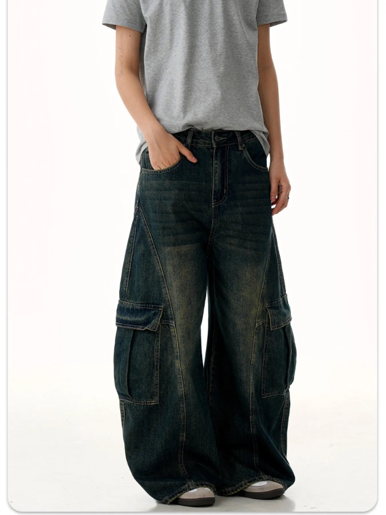 Men's Wide Leg Wash Cargo Jeans