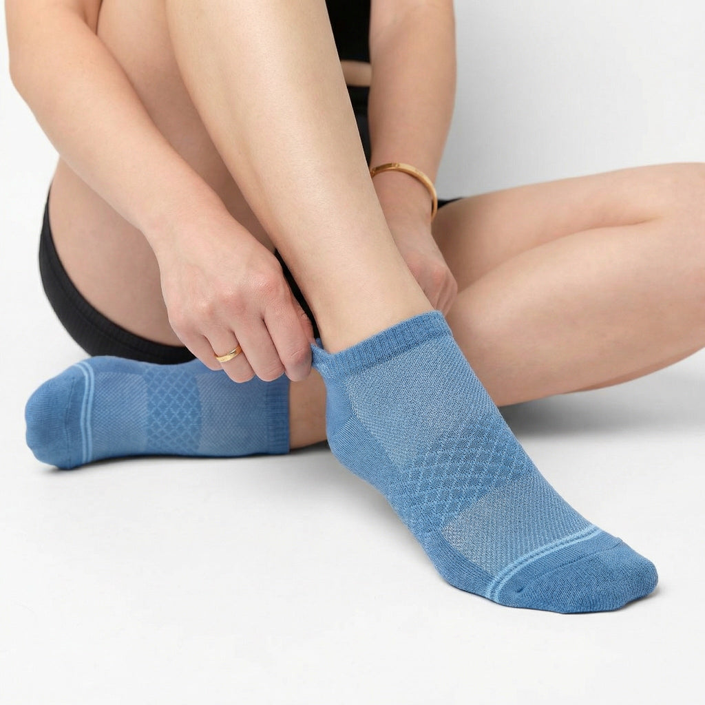 Blue Jay Ankle Socks