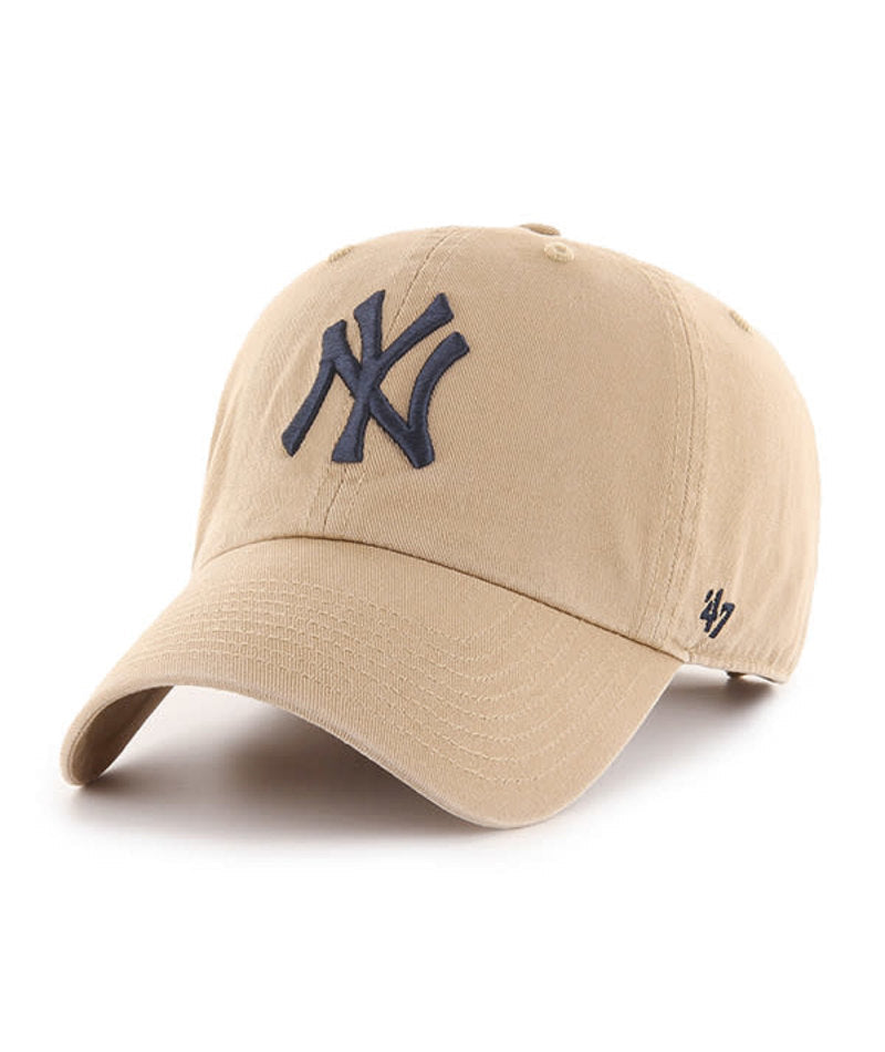 47 MLB New York Yankees Clean Up Adjustable Baseball Cap Khaki