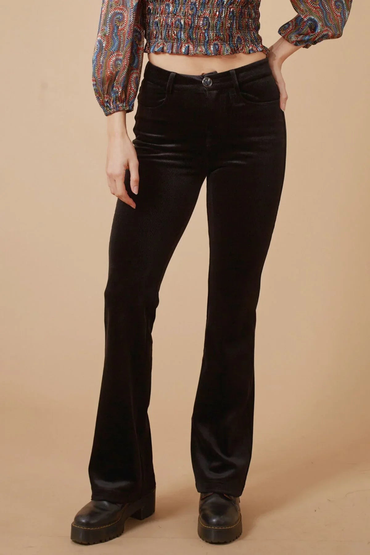 Corduroy kickbottom Trouser