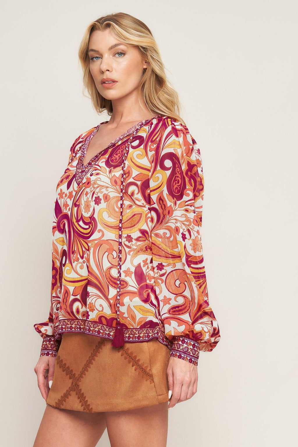 NEVER WANNA LEAVE WOVEN TOP