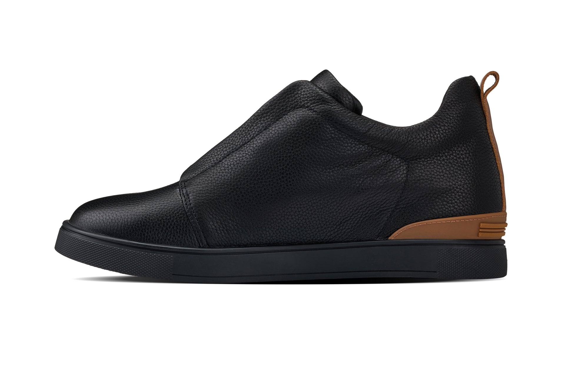 CALTO - J1931  - 2.6 Inches Taller (Black/Black Sole) - Slip-On Snoafers