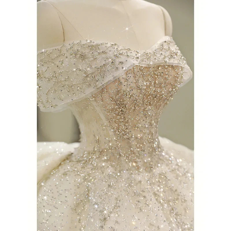 Exquisite White Wedding Dress Boat Neck EDL451