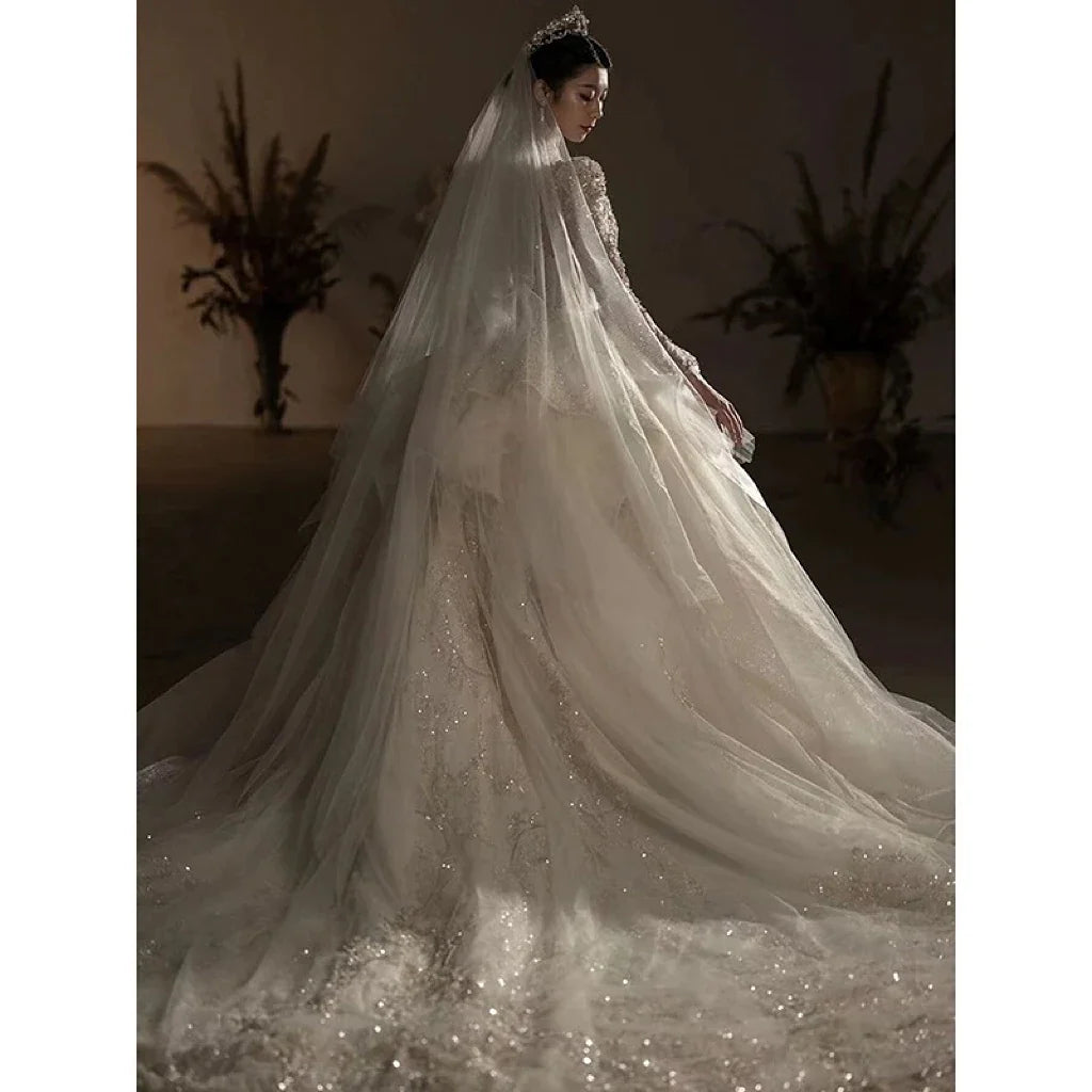Luxury Wedding Gown with Shiny High Neck Beads EDW239