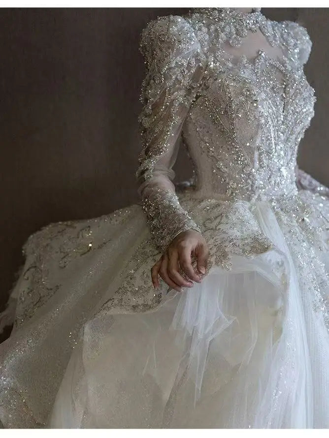 High-Quality Wedding Gown With Floral Pattern EDL876