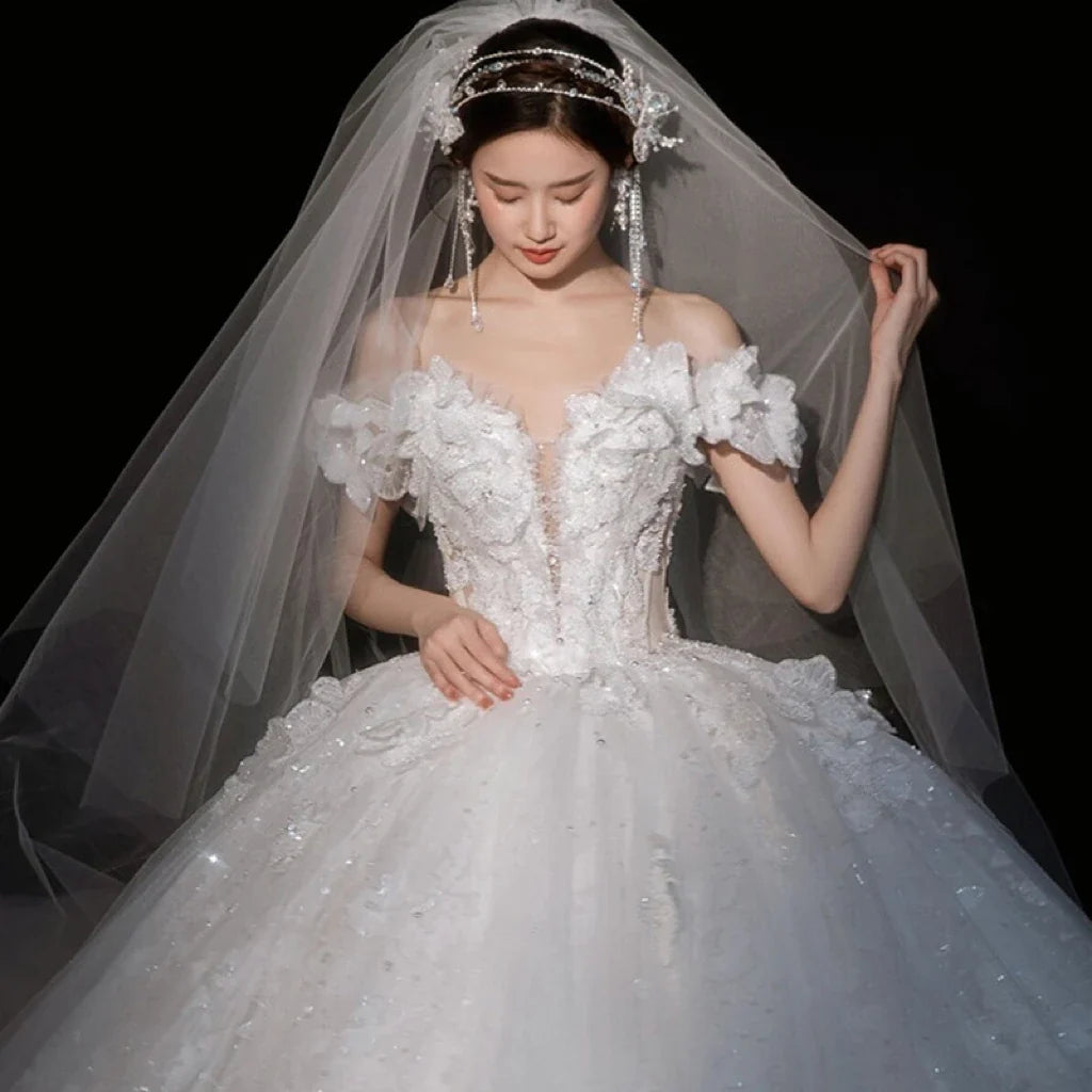 Shiny Wedding Dress Applique Sweetheart EDL106