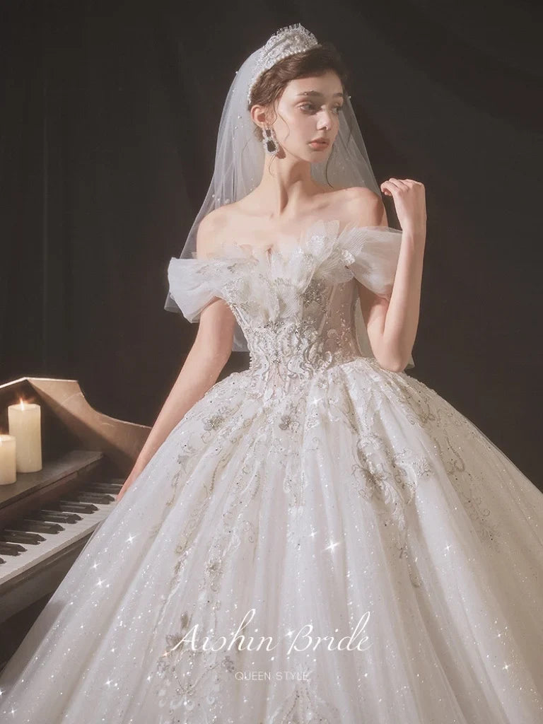 Luxury Boat Neck Wedding Dress EDL108
