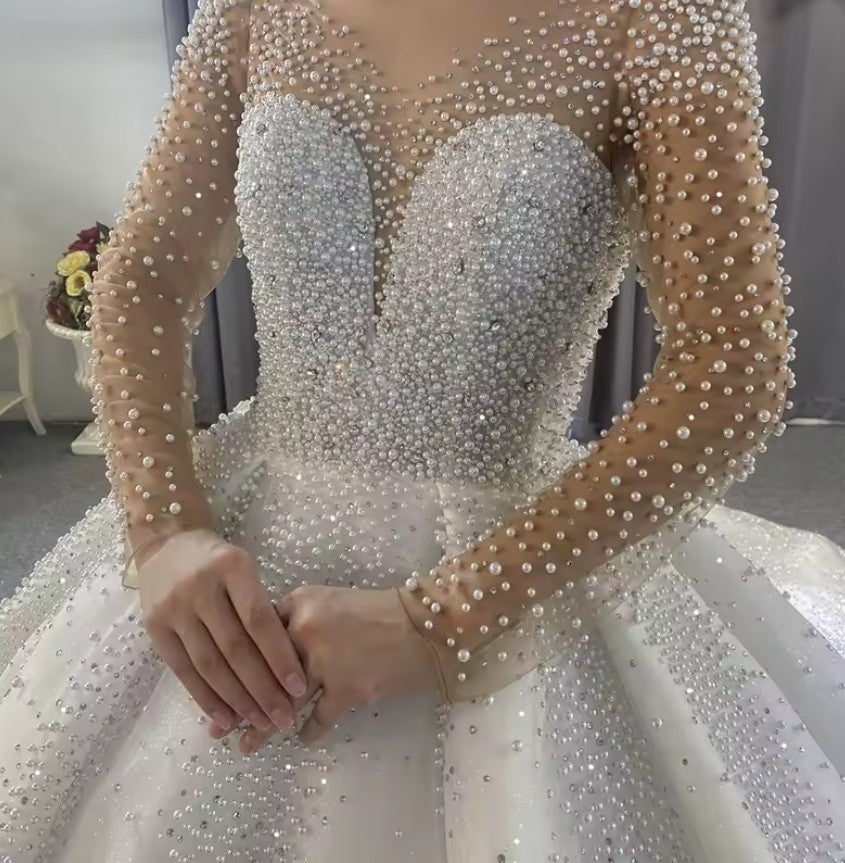 New Elegant Bridal Gowns With Pearl FSM-224T