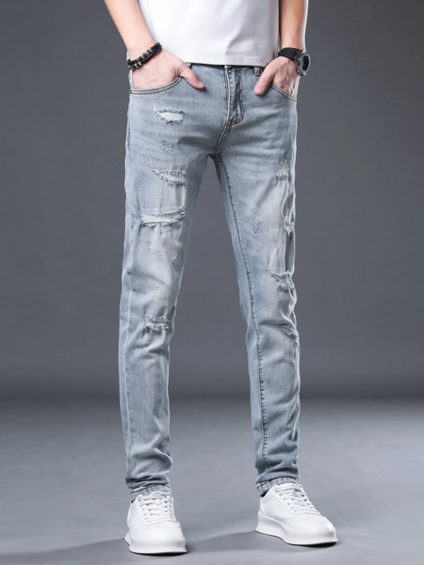 Men's Distressed Slim Fit Jeans