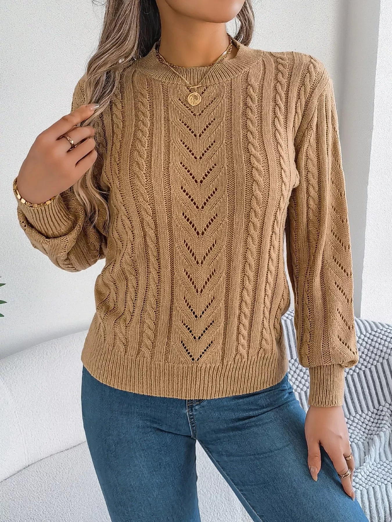 Cable-Knit Round Neck Sweater