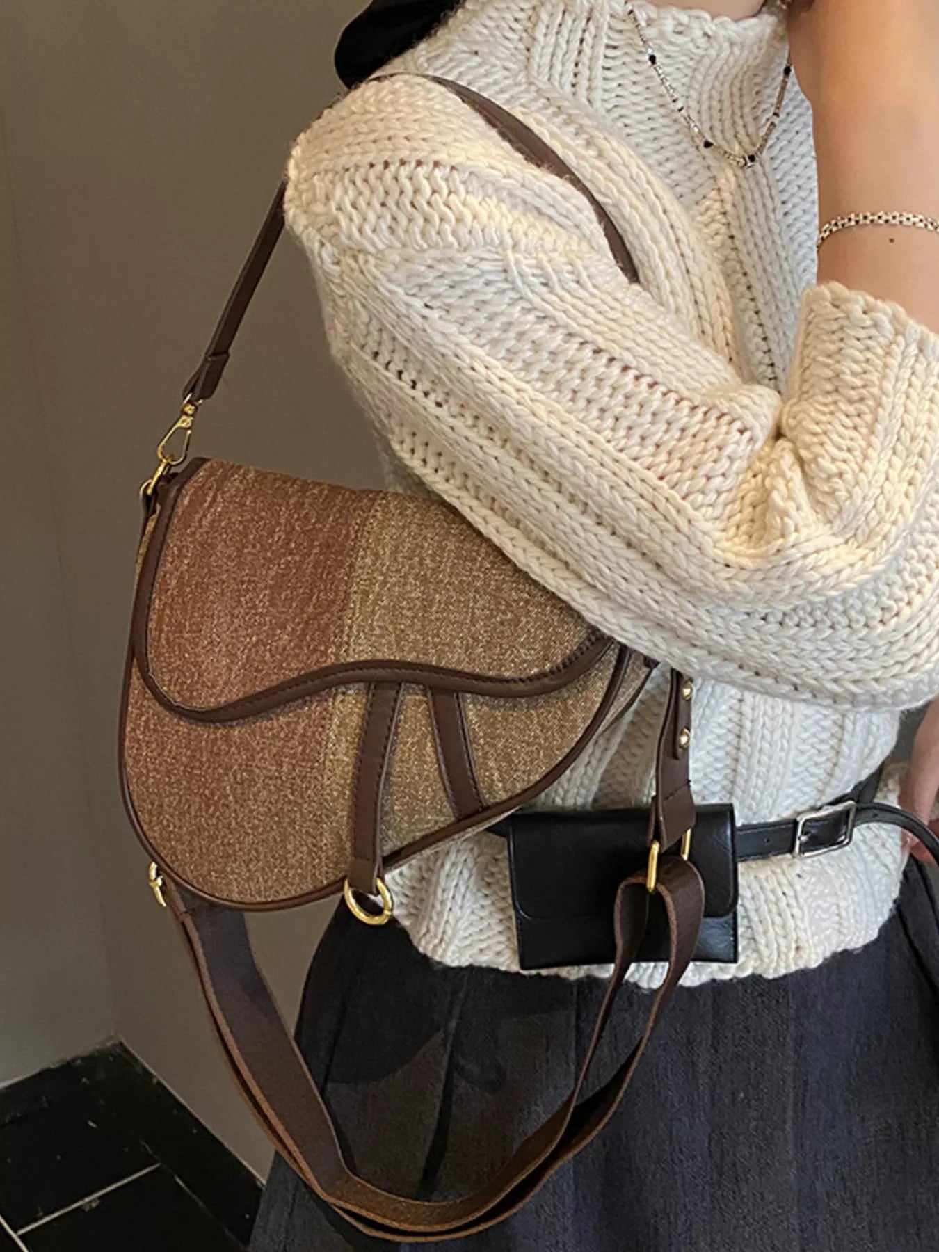 Adjustable Strap Crossbody Bag