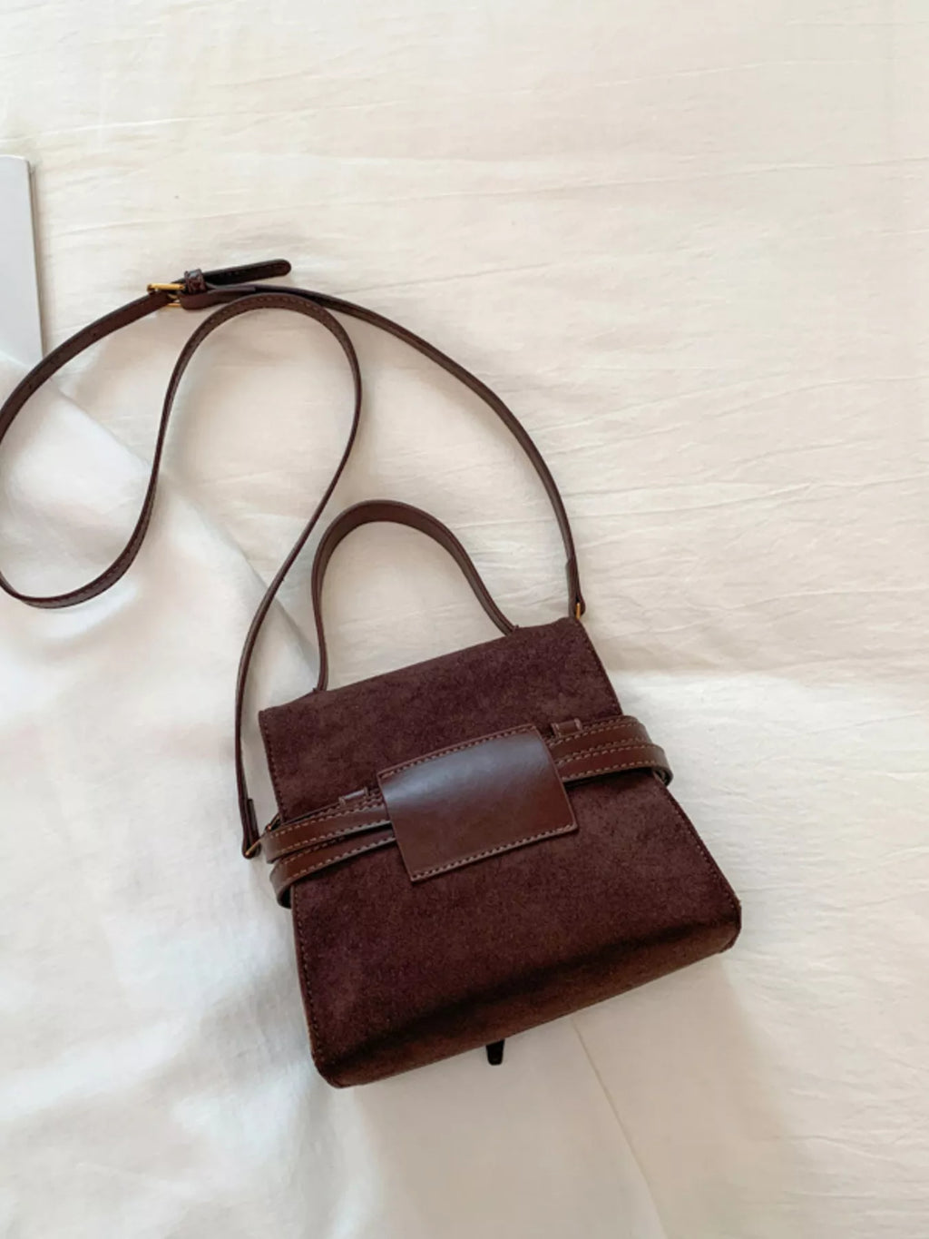 Suede Buckle Decor Crossbody Bag