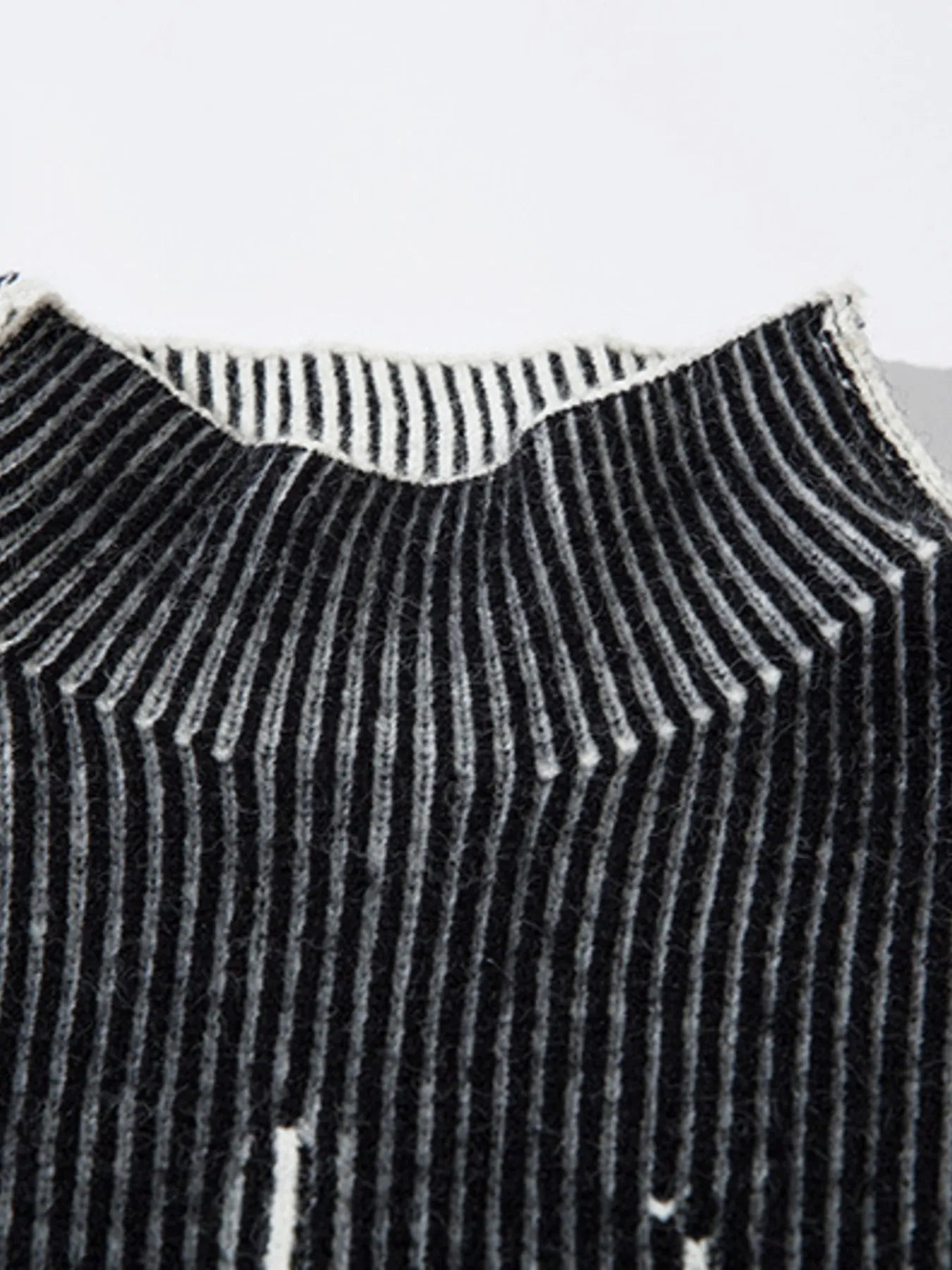 Men's Ribbed Turtleneck Long Sleeve Sweater