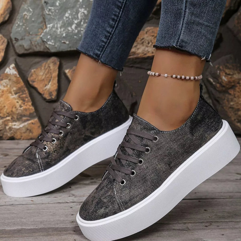 Round Toe Platform Sneakers