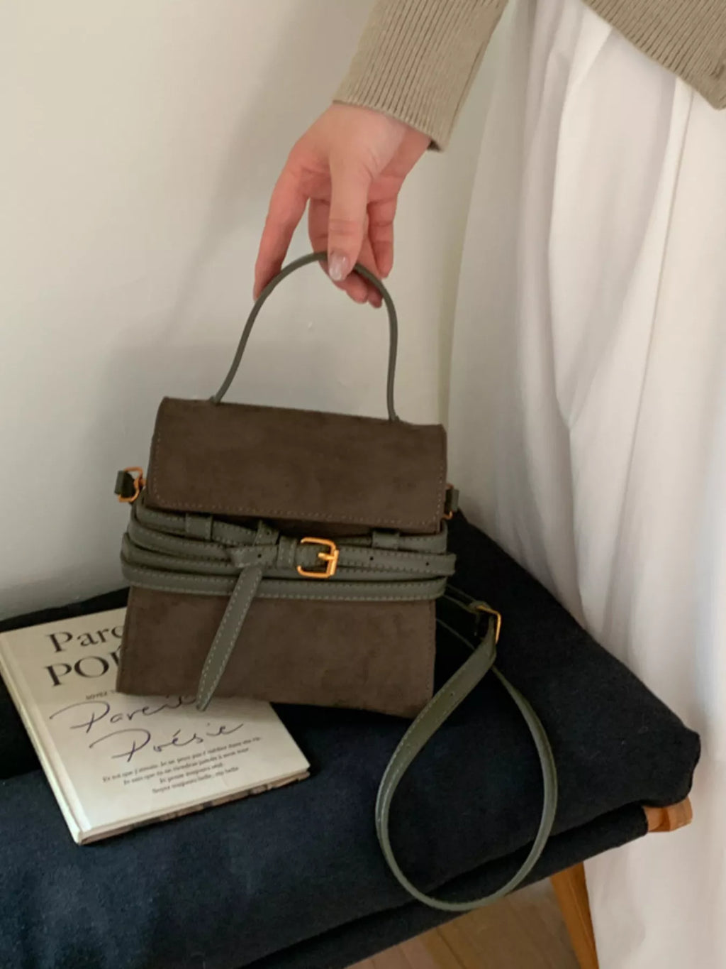 Suede Buckle Decor Crossbody Bag